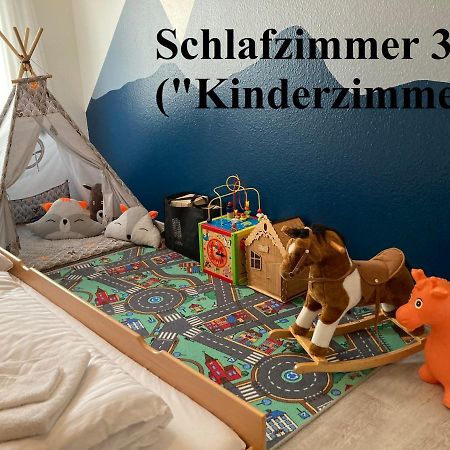 4-Zimmer Kinderfreundliche Ferienwohnung Friedrichshafen Eksteriør billede
