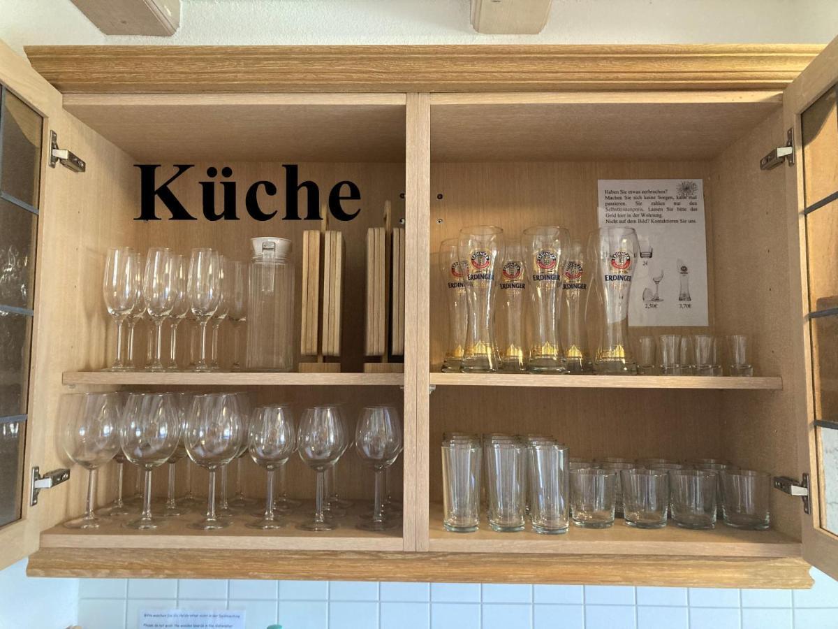 4-Zimmer Kinderfreundliche Ferienwohnung Friedrichshafen Eksteriør billede