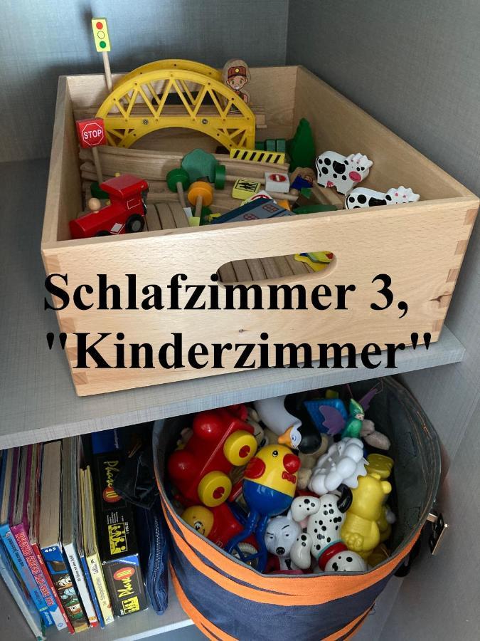 4-Zimmer Kinderfreundliche Ferienwohnung Friedrichshafen Eksteriør billede